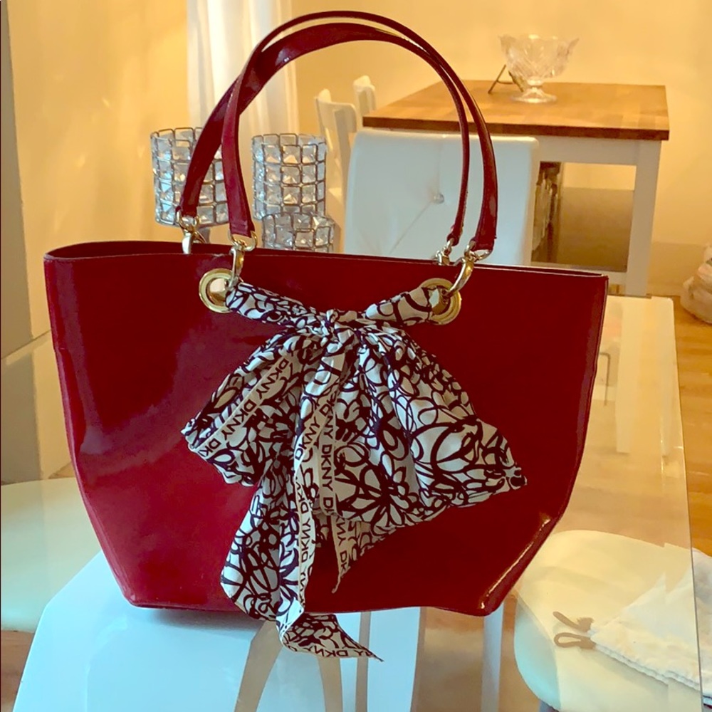 DKNY N/S SHOPPER